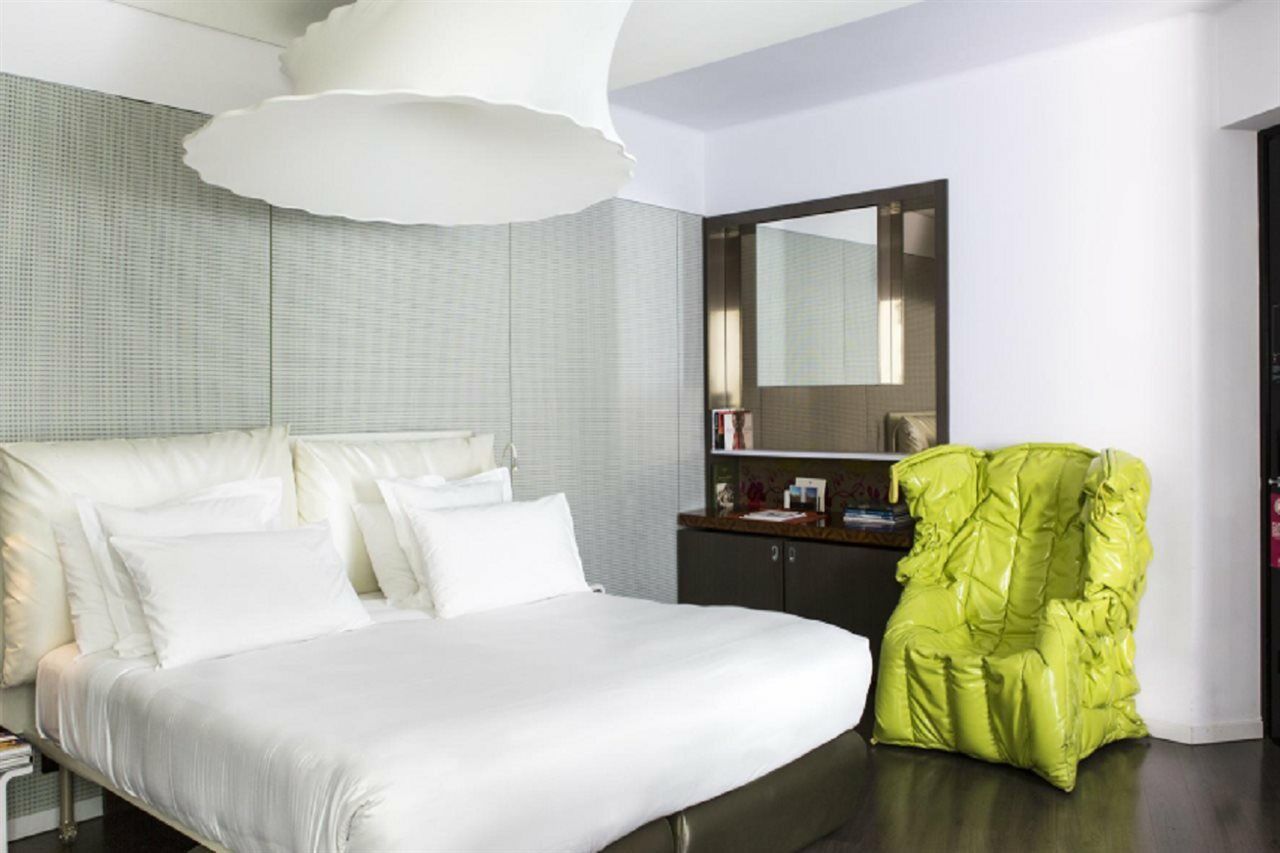 Hotel Palazzo Matteotti, The Dedica Anthology, Autograph Collection Milán Exteriér fotografie A bedroom